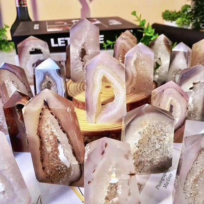 Luxury Natural Geode Agate Crystal Point – Unique Gemstone Décor & Jewelry Gift